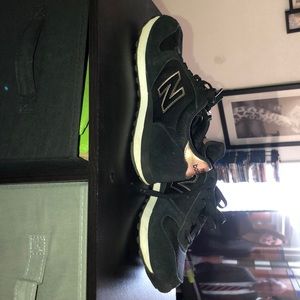 New balance womans shoes